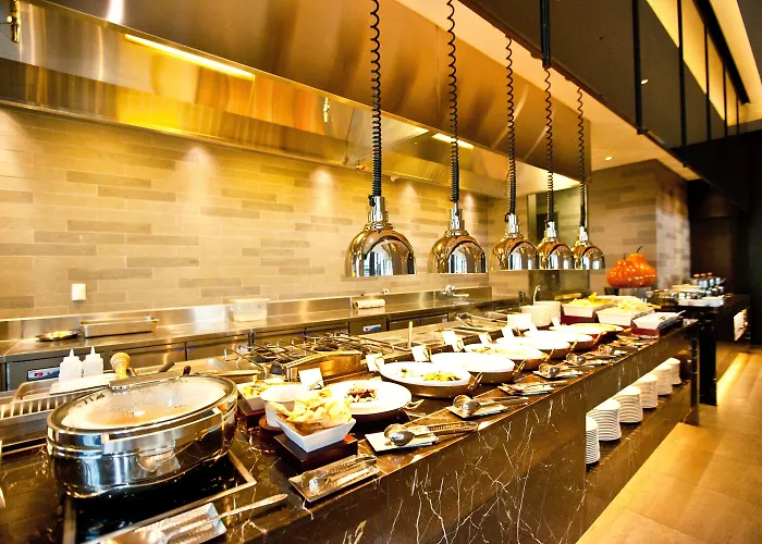 Four Points By Sheraton Josun, Station Hotel 4*