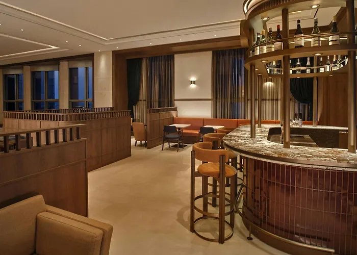 Hotel Four Points By Sheraton Josun, Station