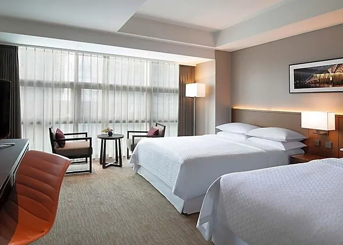 Four Points By Sheraton Josun, Station